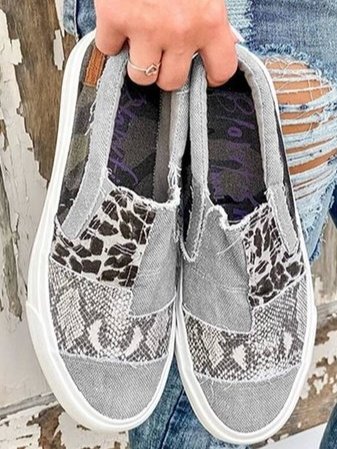 W&W Mode | Trendige Kabinenschuhe