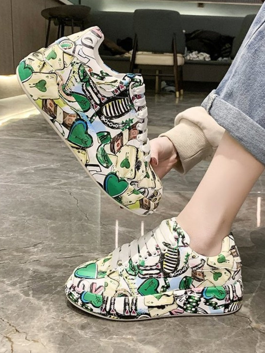 WW | Lässige Sneakers im Graffiti-Stil für Frauen