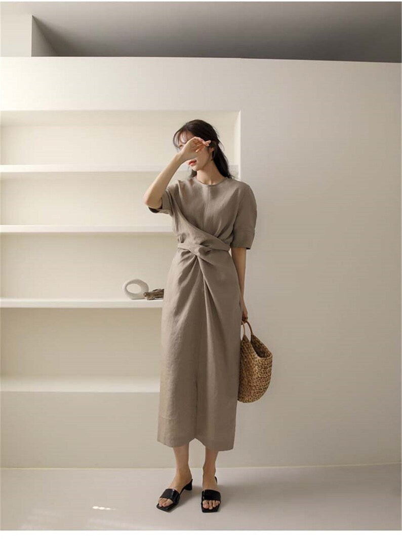 W&W Mode Unregelmäßiges Kleid aus Leinen in Khaki