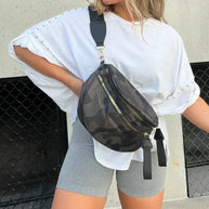 Oversized Shirt mit Nieten