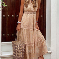 WW | Spitzenkantiertes Kleid