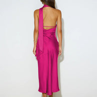 WW | Vibrant Halter-Midi-Kleid
