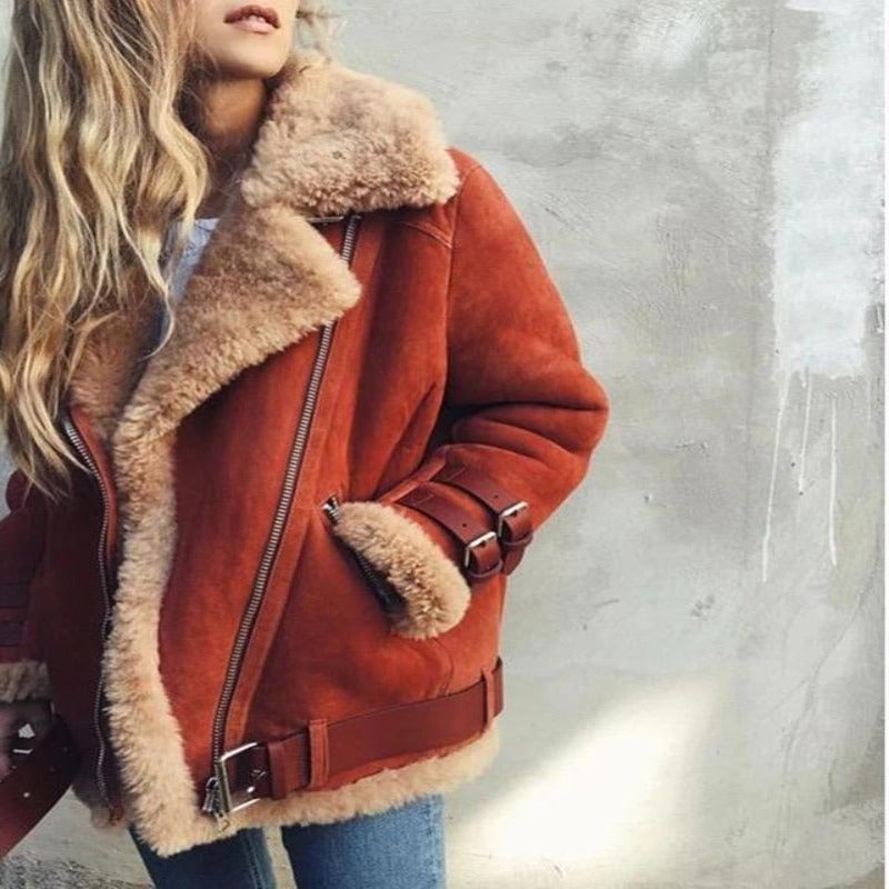 WW | Oversize Lammfelljacke