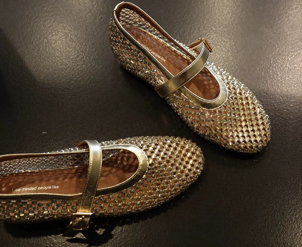 Damen Strass-beschmückte Mary Jane Flats WW