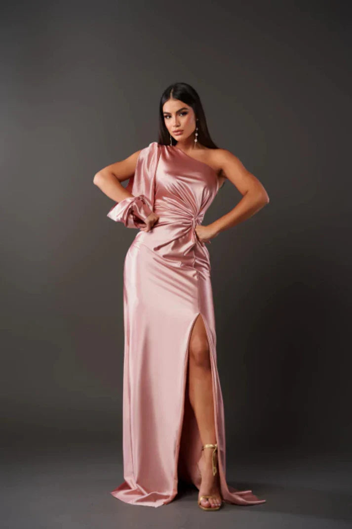 W&W Mode | Satinkleid Mühelose Eleganz Bei Jedem Schritt