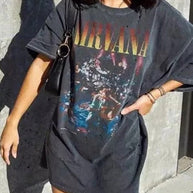 WW | Schwarzes Rock Man Graphic Übergröße Tshirt