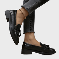 WW | Schwarze Loafer Mit Quasten Und Mustersdesign