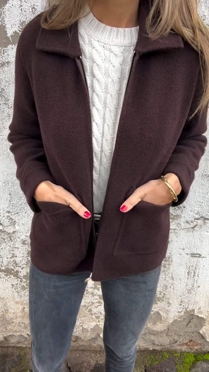 W&W Mode | Zeitlose Strickjacke
