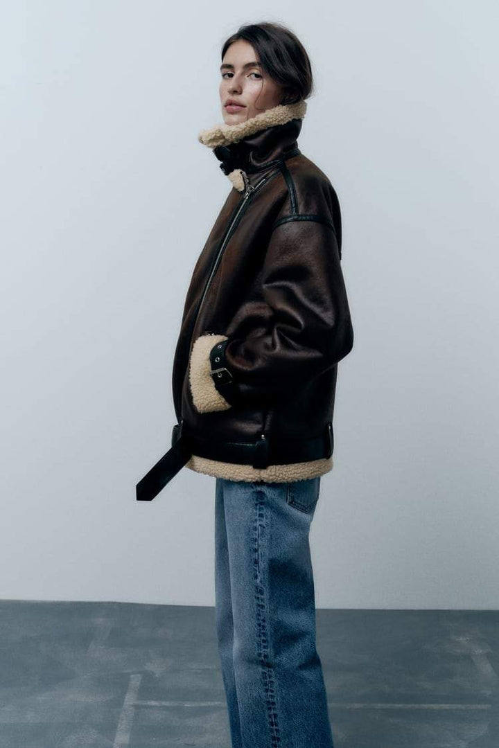 W&W Mode | Jacke mit Revers aus Kunstleder