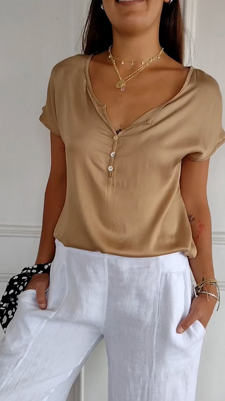 W&W Mode | T-Shirt mit zeitloser Eleganz V-Ausschnitt