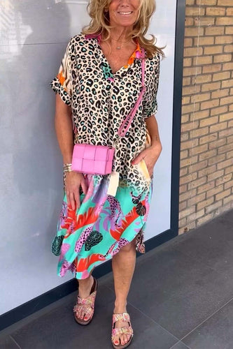 Damen Freizeitkleid mit Leopardenmuster und kurzen Ärmeln