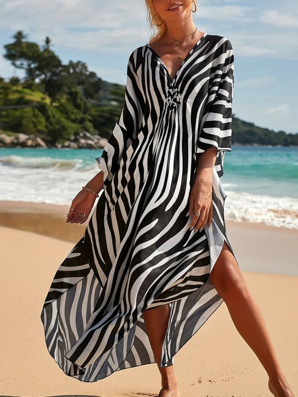 W&W Mode | Strandkleid mit Zebradruck und V-Ausschnitt