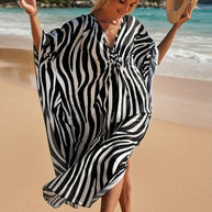 WW | Strandkleid mit Zebradruck und V-Ausschnitt