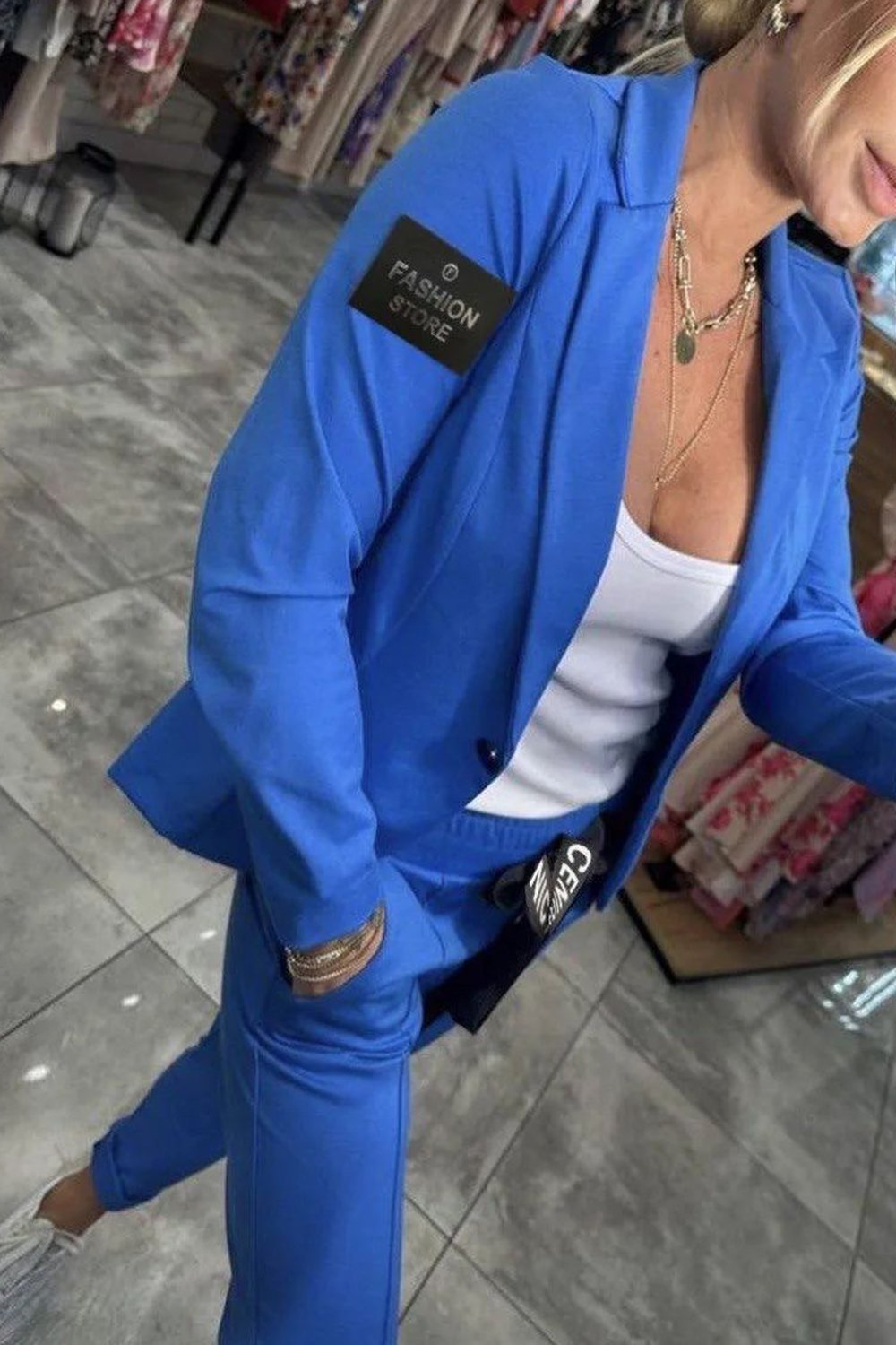 Damen Zweiteiler mit Jacke und elastischer Hose