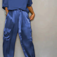 WW | Jumpsuit aus glattem Satin mit halblangem Oberteil und Hose für Frauen
