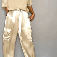 WW | Jumpsuit aus glattem Satin mit halblangem Oberteil und Hose für Frauen