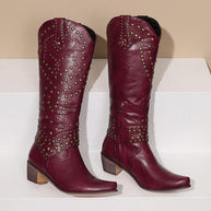 WW - Hohe Stiefel Mit Metallnieten Und Kobigem Absatz