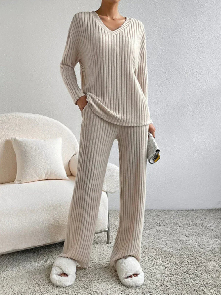 WW | Schickes und Stilvolles Herbst V-Ausschnitt Rippen Lounge Set für Damen