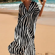 WW | Strandkleid mit Zebradruck und V-Ausschnitt