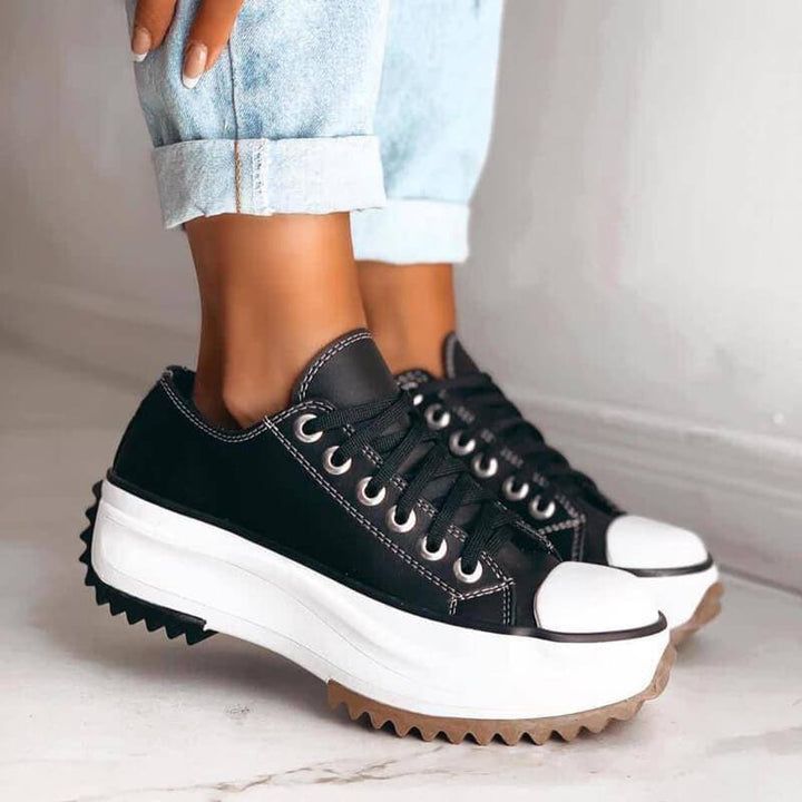W&W Mode | Bequeme Plateau Sneaker für Damen
