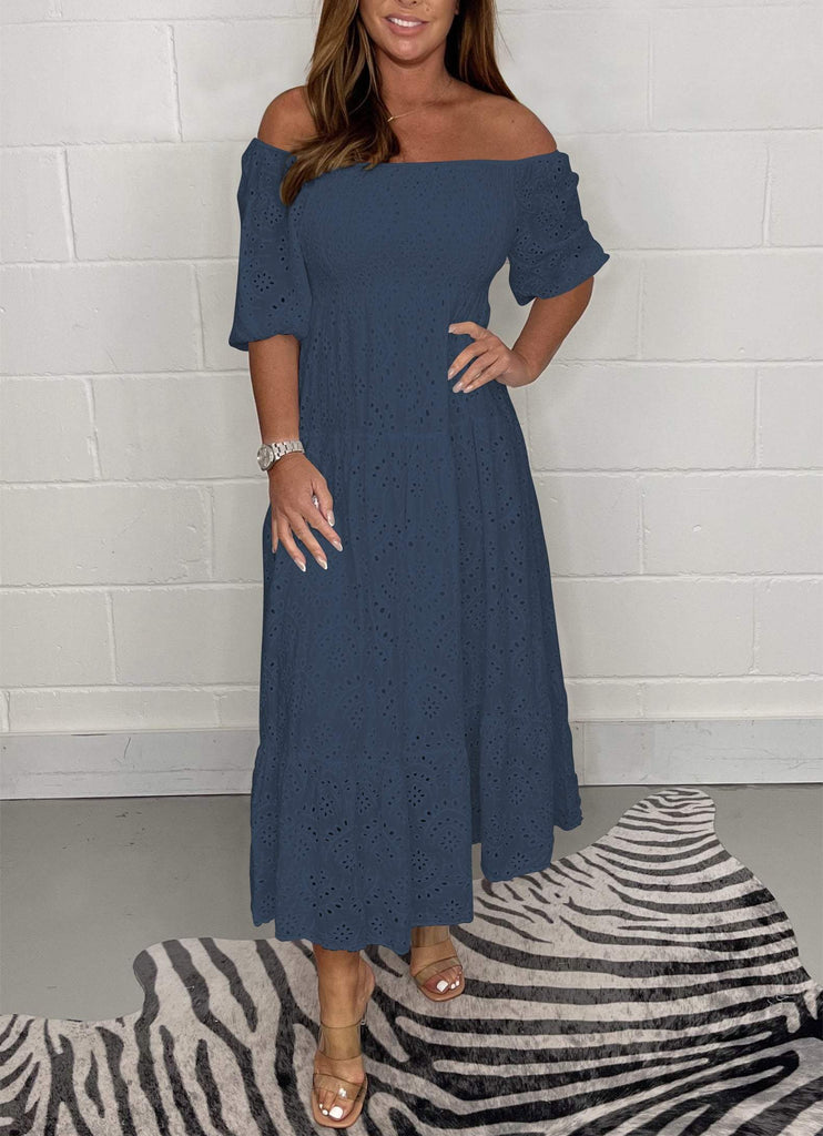 WW | Besticktes Swingkleid