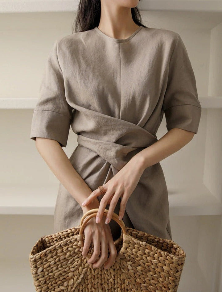 W&W Mode Unregelmäßiges Kleid aus Leinen in Khaki