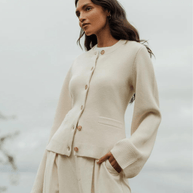 WW | Beigefarbene A-Linien Jacke Elegante Knöpfe Schick & Minimalistisch