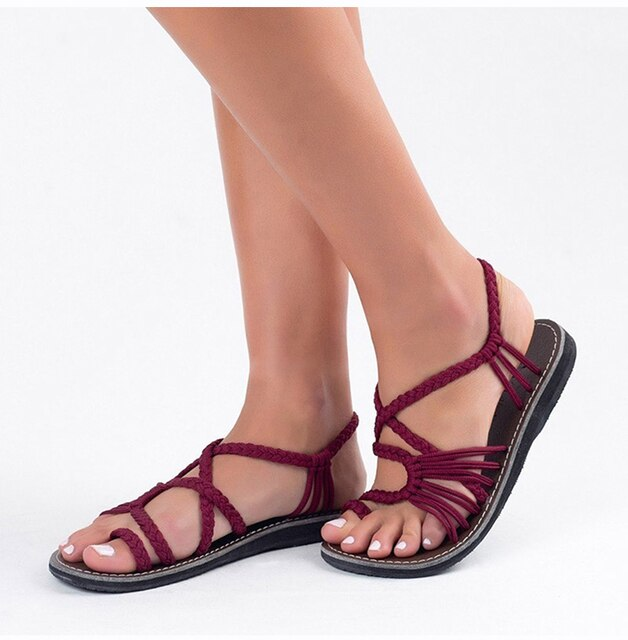 W&W Mode | Stylische flache Sandalen aus Palmenblättern - Bequeme und schicke Sommerschuhe