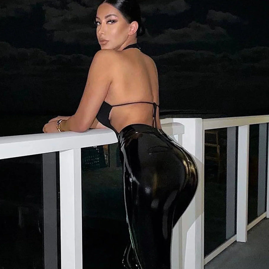 WW | Eng Geschnittene Lederhose mit Modernem Flair