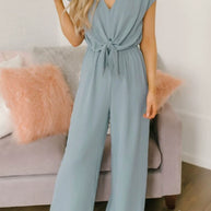 WW | Jumpsuit V-ausschnitt Kurzarm Bindegürtel Weit Bein Elegant & Vielseitig