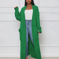 Lässige, lange Strickjacke mit V-Ausschnitt