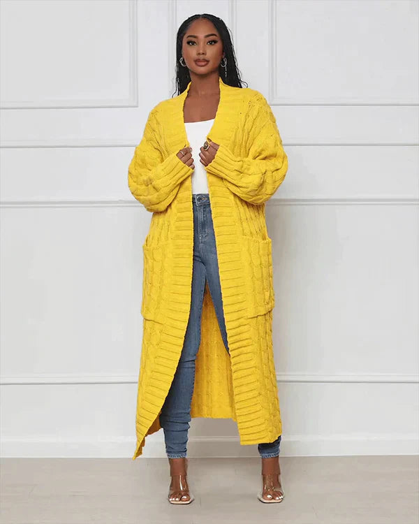 Lässige, lange Strickjacke mit V-Ausschnitt