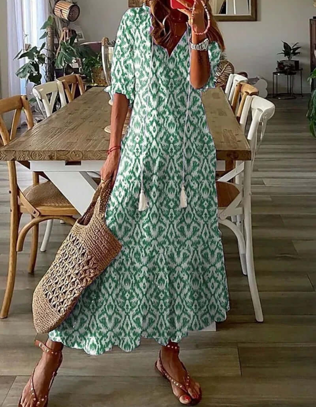 Damen-Sommerkleid in Maxilänge mit luftiger Silhouette