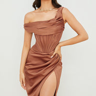 WW | Asymmetrisch drapiertes Midi-Korsettkleid