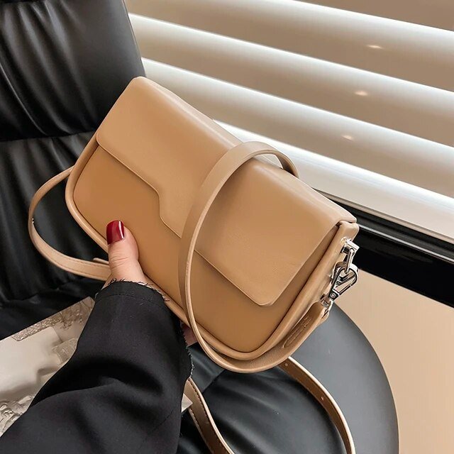 WW | Premium Utopia Schultertasche