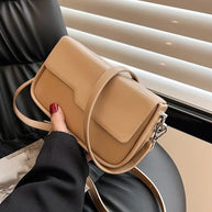 WW | Premium Utopia Schultertasche