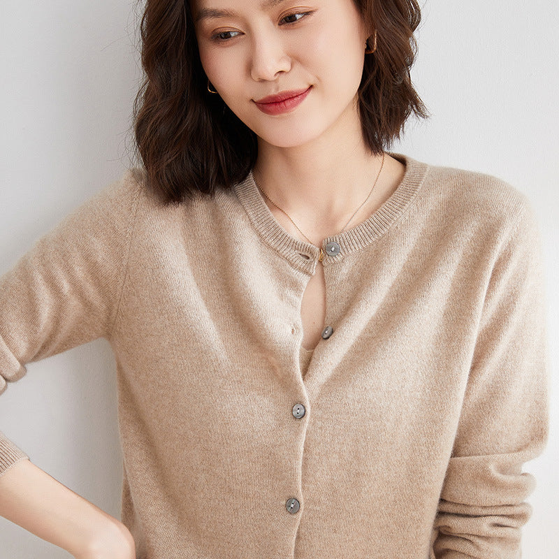 W&W Mode | Kuschelige Strickjacke mit feinem Muster