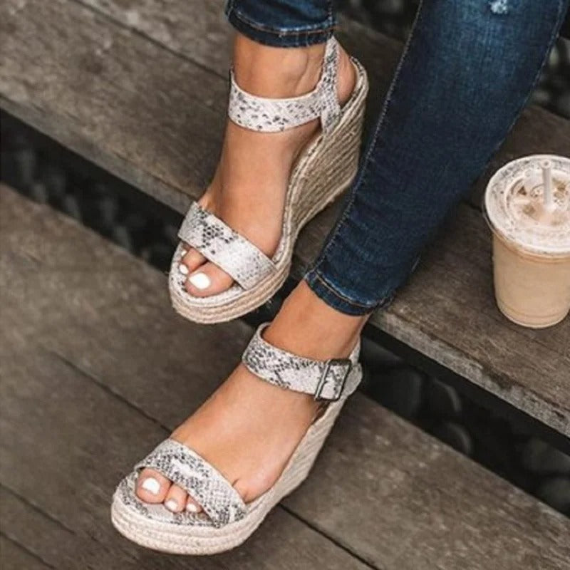 WW | Sandalen mit Offenem Zeh und Knöchelriemen