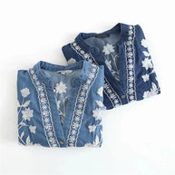 WW | Bestickte Blumenbluse mit Knopfleiste
