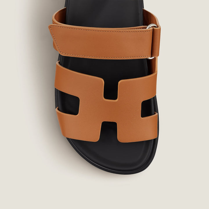 W&W Mode | Stilvolle Sandalen für Einen Luxuriösen Look Vom Strand Auf Die Straße