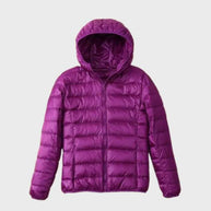 Elegante warme Daunenjacke mit Kapuze