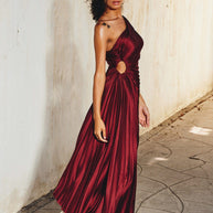 WW | One Shoulder Plissee Midi Kleid