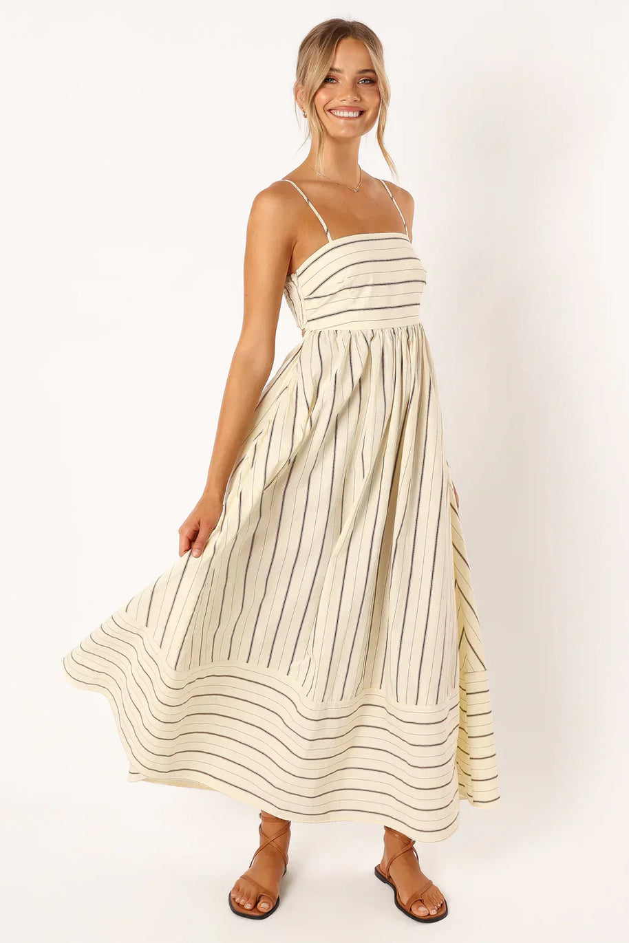WW | Sommerkleid mit Offenen Schultern