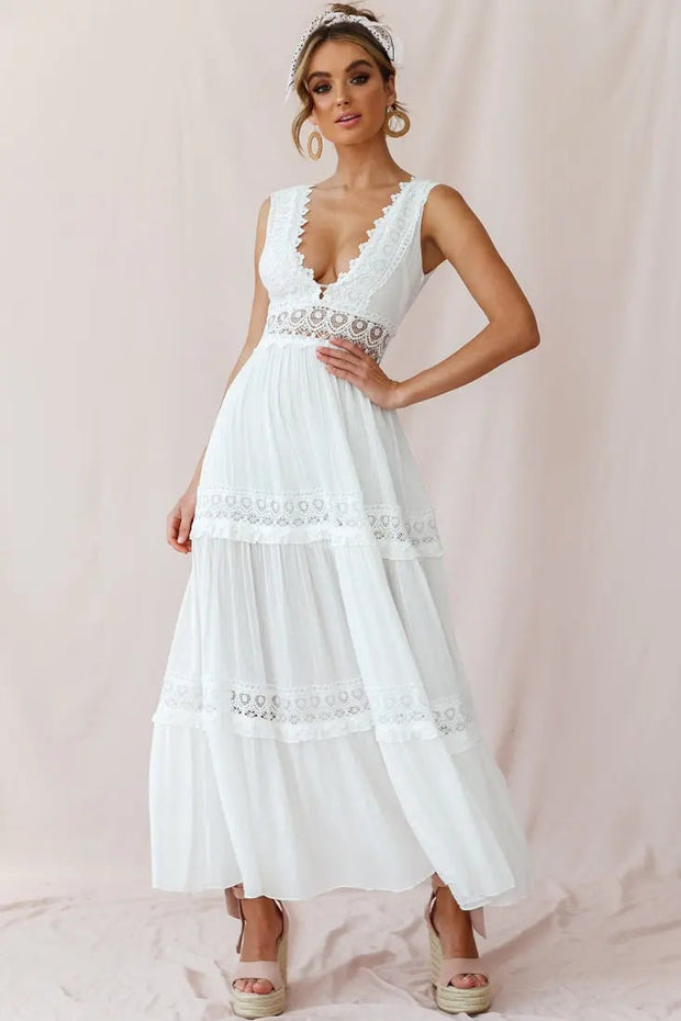 WW | Weißes Boho Maxikleid Mit Häkeleinsätzen & Tiefem V-Ausschnitt