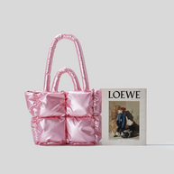 WW | Puffer Schultertasche