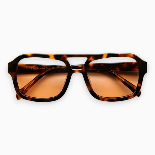 Well– sonnige Sonnenstrahlen