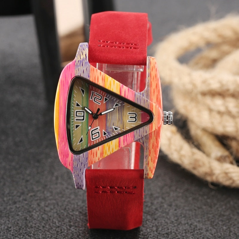 WW | Farbige Dreieck Bamboo Wood Uhr