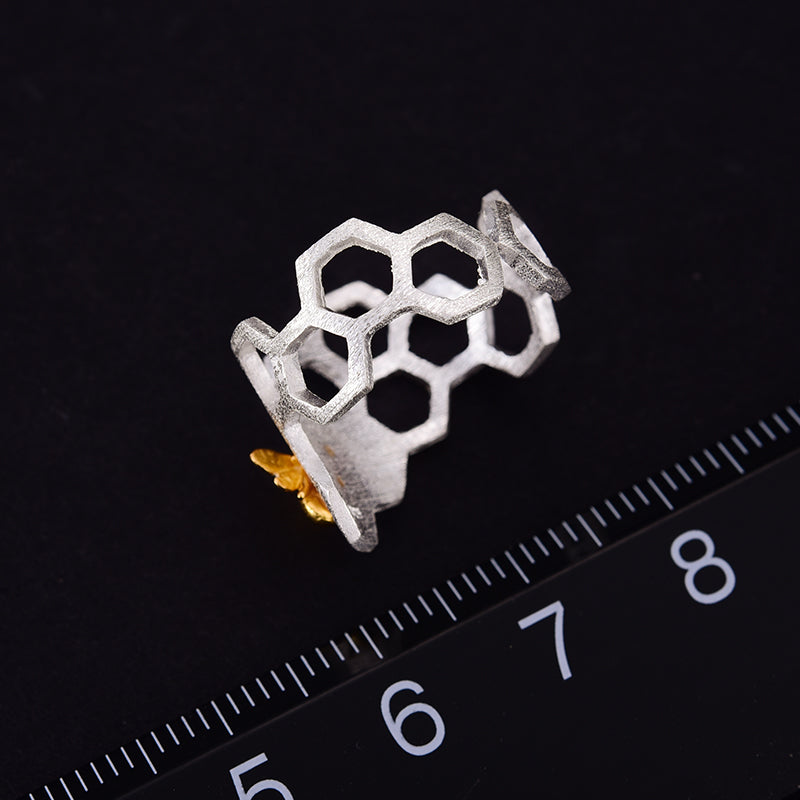 W&W Mode | Kleine Biene 18k vergoldete Waben offene Ringe