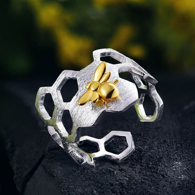 W&W Mode | Kleine Biene 18k vergoldete Waben offene Ringe