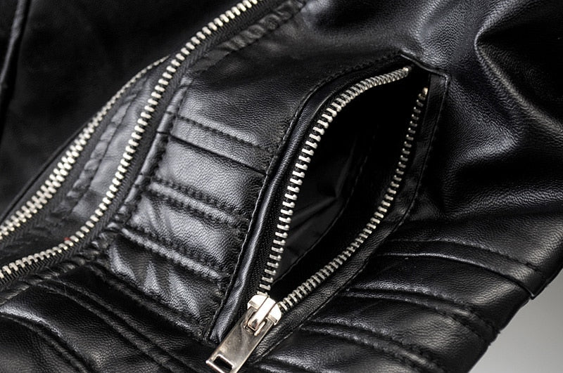 W&W Mode | Biker-Lederjacke für Damen: Ausgabe 2024